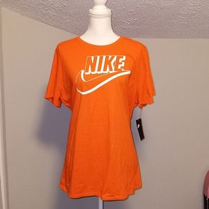 Womens Nike T Shirt